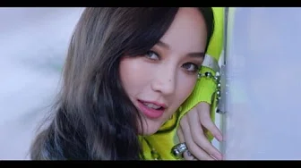 孟佳 Meng Jia - 给我乖（Drip）Official Music Video