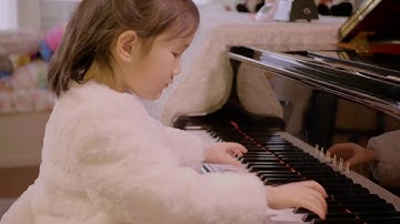 Four Little Swans piano 四小天鹅舞曲 played by Melody Zhu (5y3m)