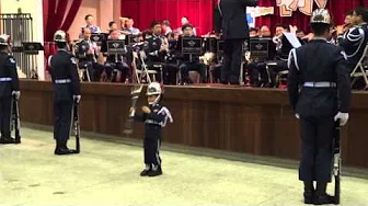 空军仪队 与 国庆小礼兵 Ryan 搭档演出 4岁 honor guard 空军音乐会