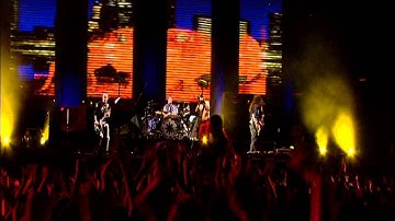 Red Hot Chili Peppers - Can't Stop - Live at Slane Castle [HD]