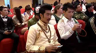 藏族歌手德格叶誓夺《星光大道》总冠军