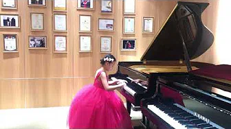 Lillian（6 years old）Chopin Op.34 No.3  肖邦辉煌的大圆舞曲（十级）