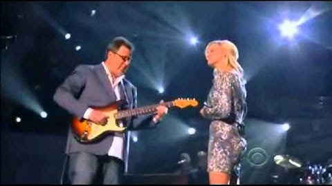Vince Gill & Carrie Underwood - How Great Thou Art .. at the ACM 
