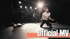 沈震轩 Sammy Sum - 《单打独斗》Official Music Video