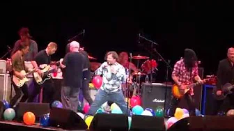 Foo Fighters ~ Immigrant Song ~ with Tenacious D & Slash ~ Forum ~ 1/10/15