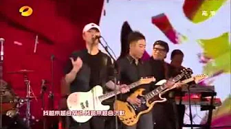 黄贯中 崔健《从头再来》湖南卫视 吉他弹唱