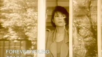 黄鶯鶯 Tracy Huang - FOREVER YOUNG (official官方完整版MV)