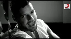 拉丁动感天王-- 瑞奇马汀Ricky Martin《舞动天下超级精选》宣传广告