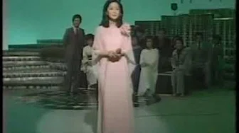 Teresa Teng 邓丽君1976年日本夜之舞臺演唱《ふるさとはどこですか》