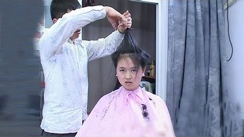 周瑞华大姐姐去理髮店卖掉90cm长髮 被男理髮师乱剪一通 最后剃了个小男士超短髮