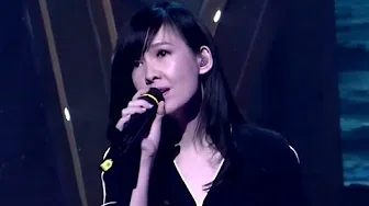 Vivian Chow 周慧敏 - 孤单的心痛 (Live)