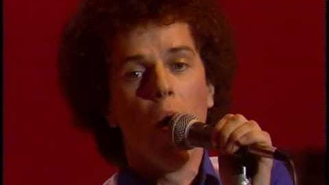 Leo Sayer - You make me feel like dancing (1976)