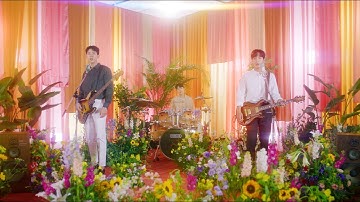 CNBLUE - ZOOM【Official Music Video】（BAND ver.）